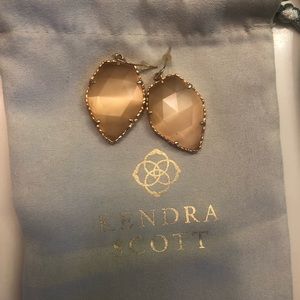 Kendra Scott Blush/Peach rose gold earrings